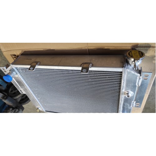 Радиатор водяной A490, A485, Isuzu C240 тип 2 (АКПП)